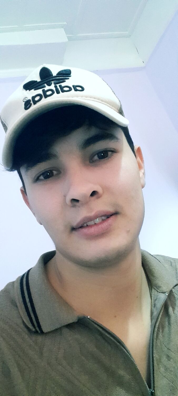  43434298  Isaac, 25 ,    