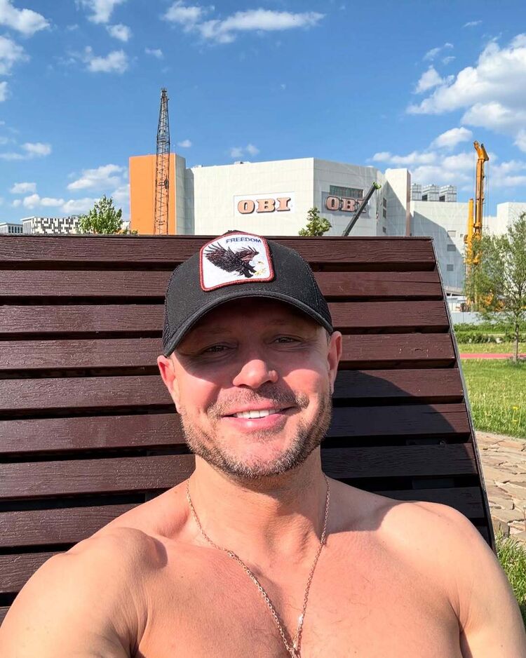  ,   , 40 ,   c 