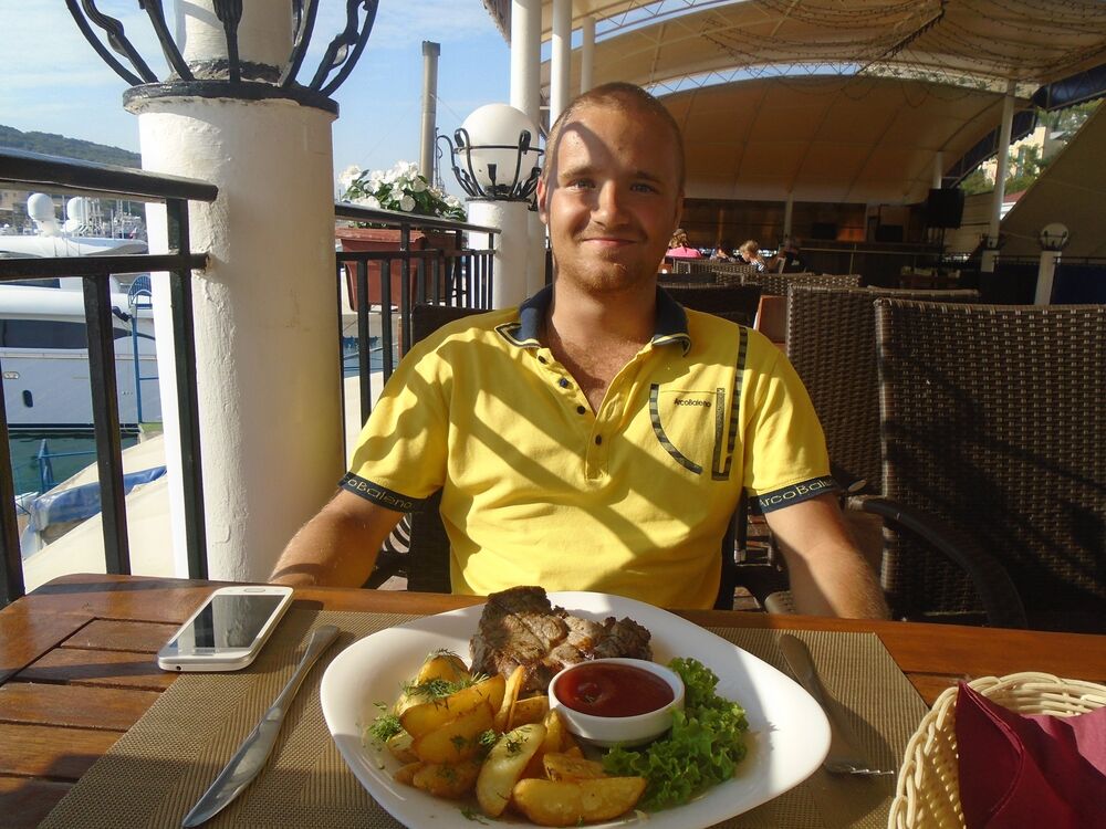  47279938  Evgeny, 32 ,    