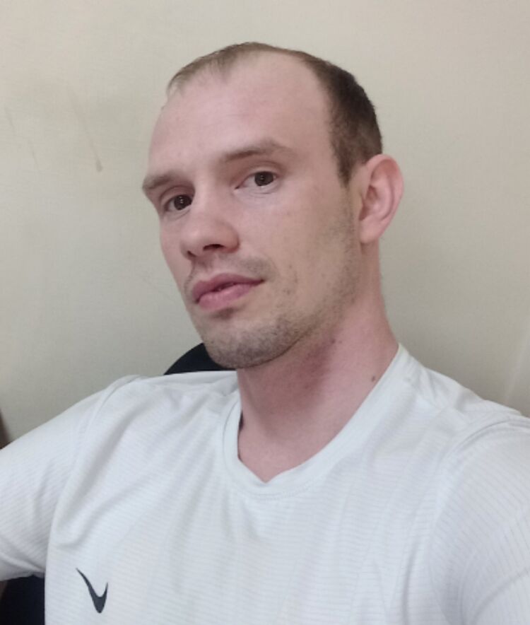  43746308  , 32 ,    