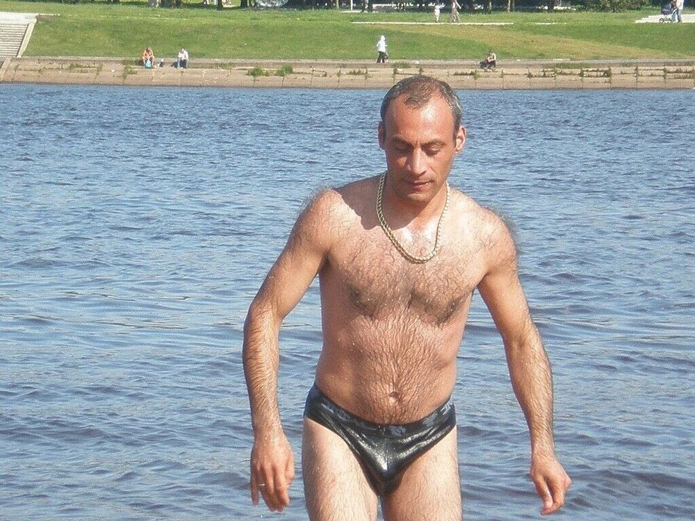  ,   ARTUR, 48 ,   ,   , c 