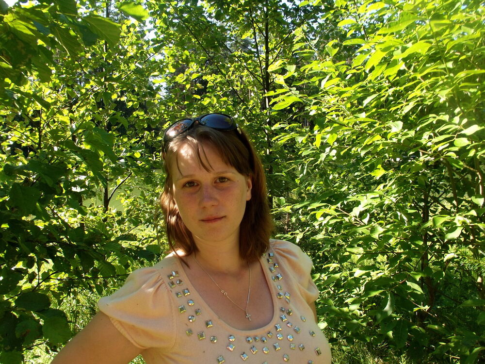  ,   Amira, 34 ,   ,   , c 