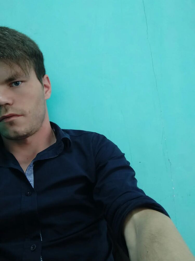  ,   Anton, 28 ,   c 
