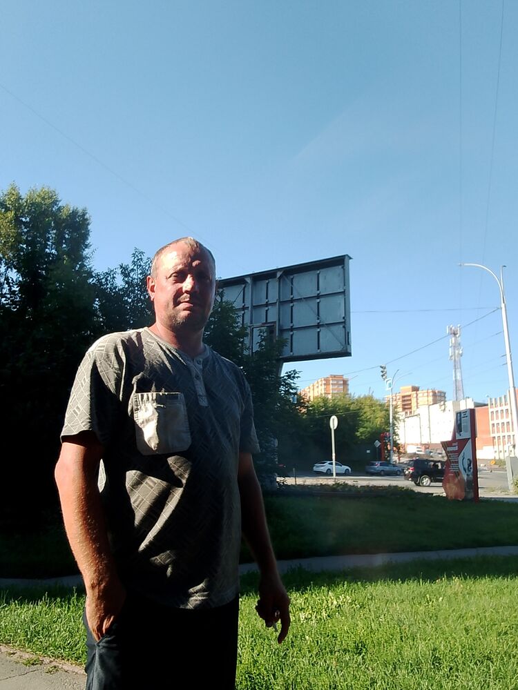  46131238  , 40 ,    