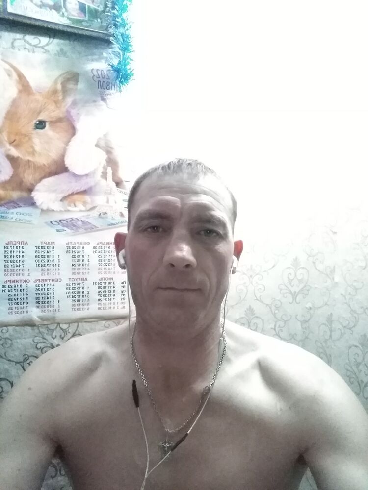  40512748  , 42 ,    