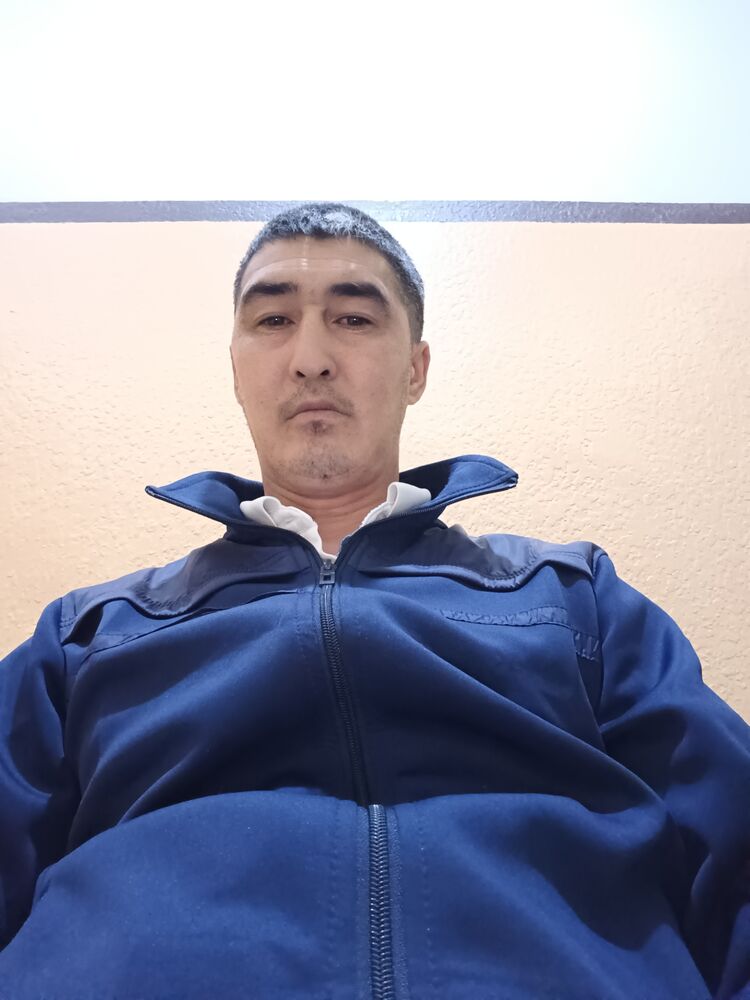  48953428  Bekezhan, 34 ,    
