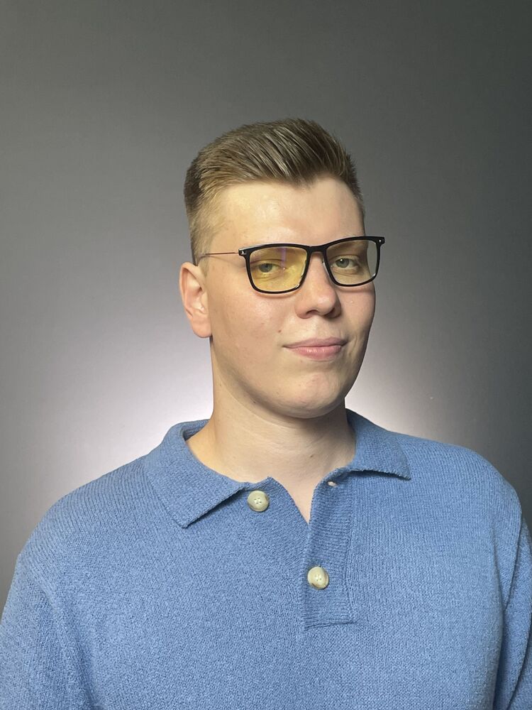  53643598  Ness, 29 ,    