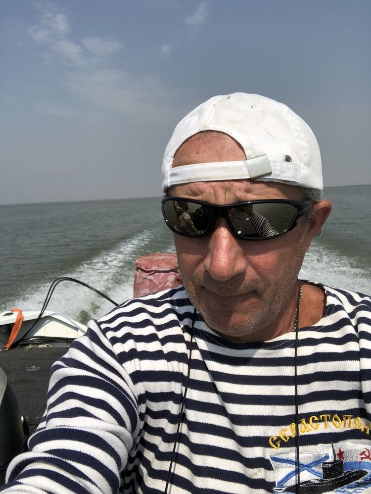  13691378  Vladimir, 67 ,    