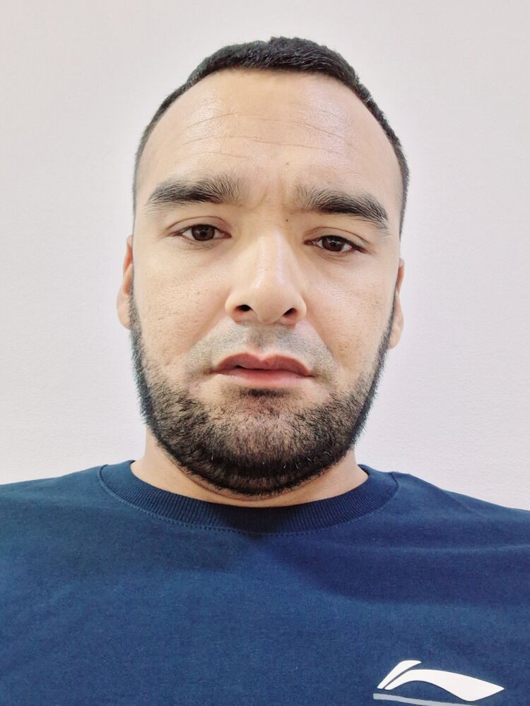  46600528  , 37 ,    