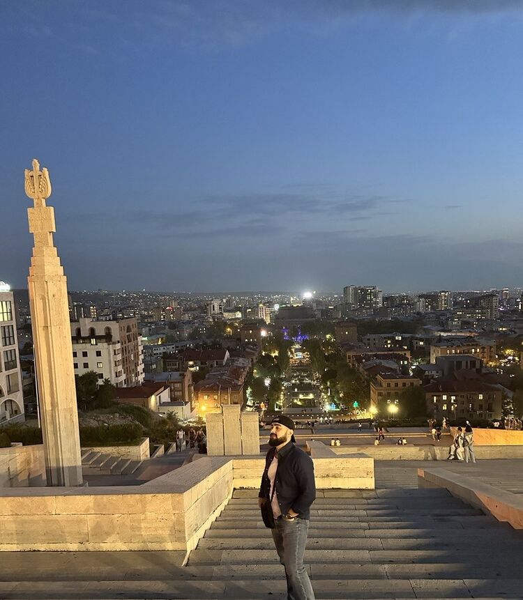 ���� 37774648 ������� �����, 33 ����, ���� ���������� � �������