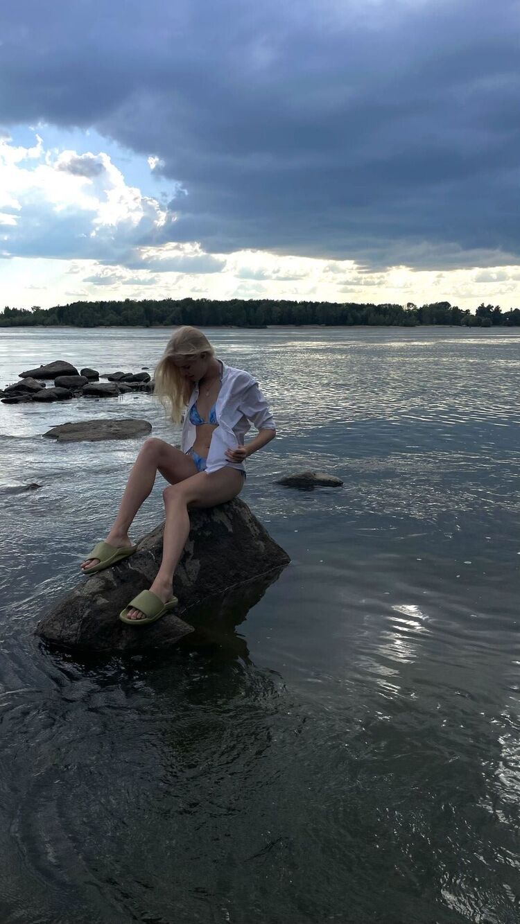 ���� 37292248 ������� �����, 22 ����, ���� ���������� � ������������