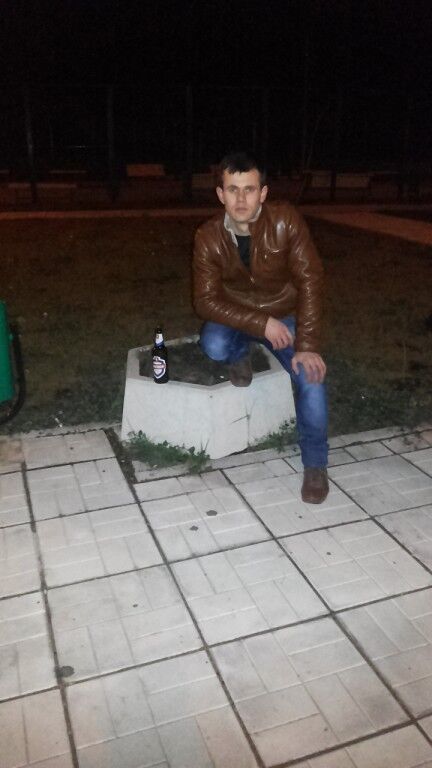  ,   Gregory, 34 ,   