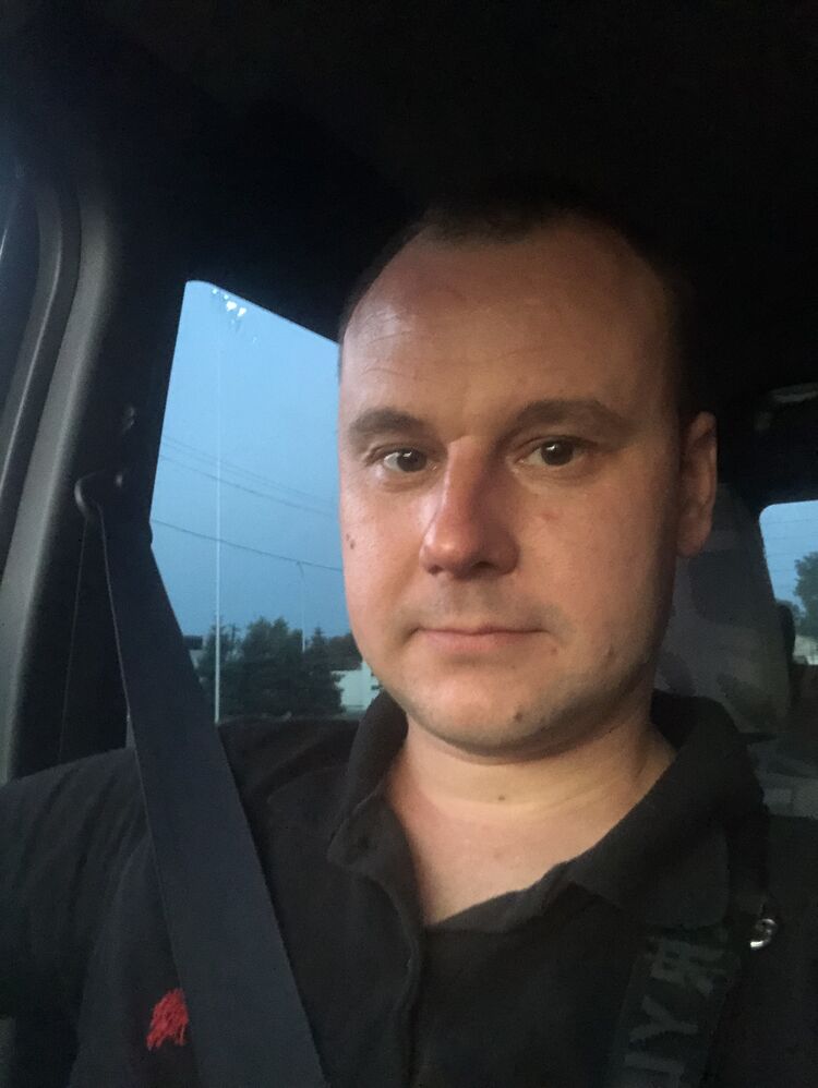  32295228  Andy, 38 ,    