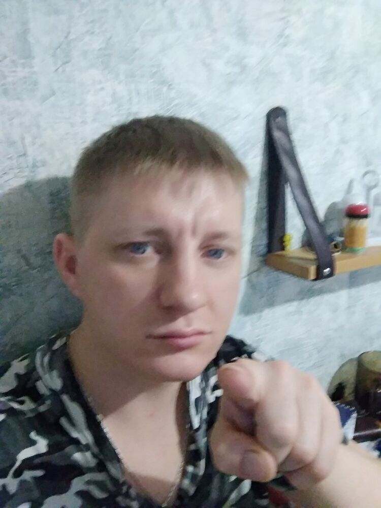  10738788  , 42 ,    