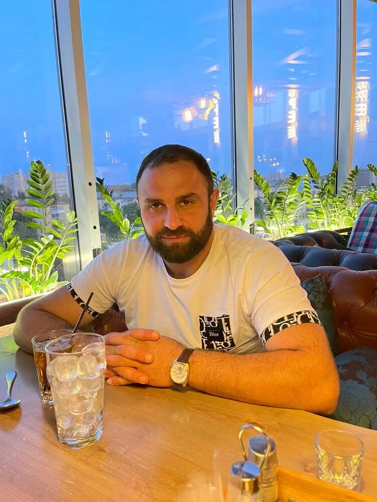  ,   ZAVEN, 38 ,   ,   , c 