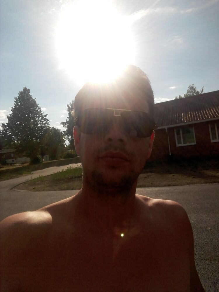  29931308  Edgar, 38 ,    
