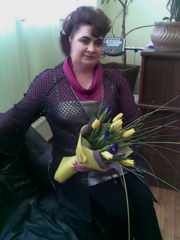  ,   Oxana, 50 ,  