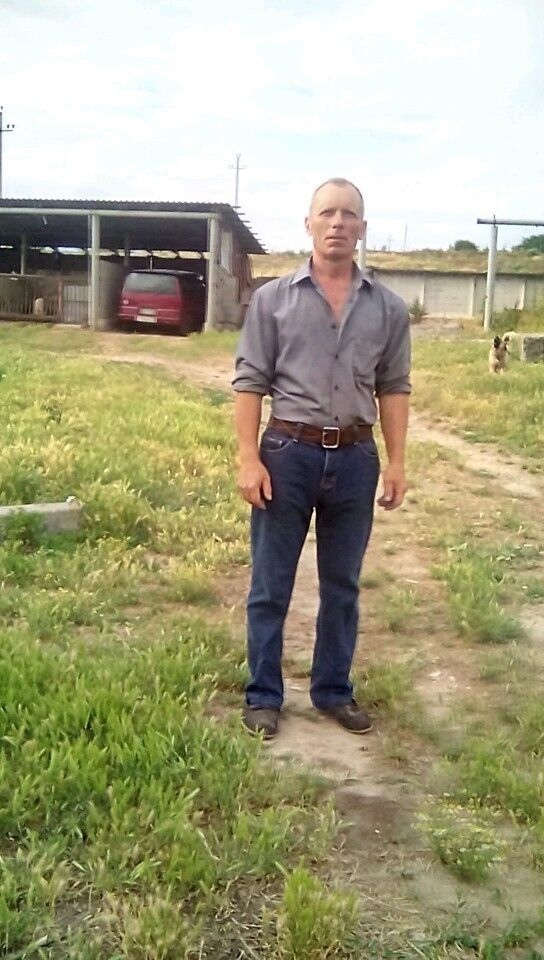  12058778  Vlad, 47 ,    