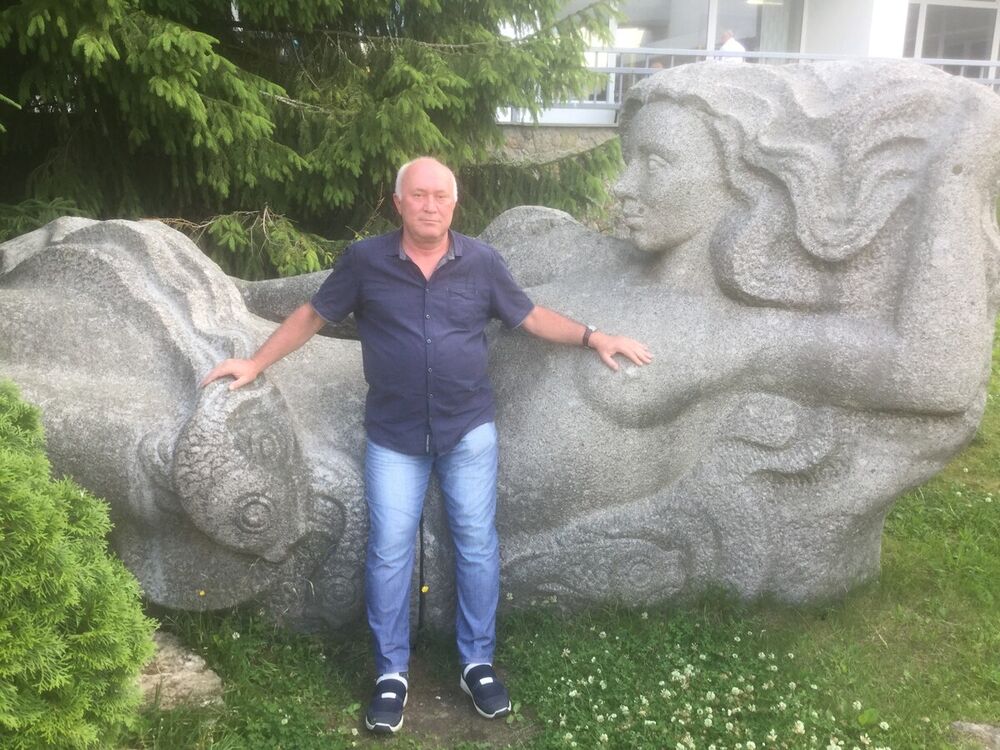  22522948  Marat, 63 ,    