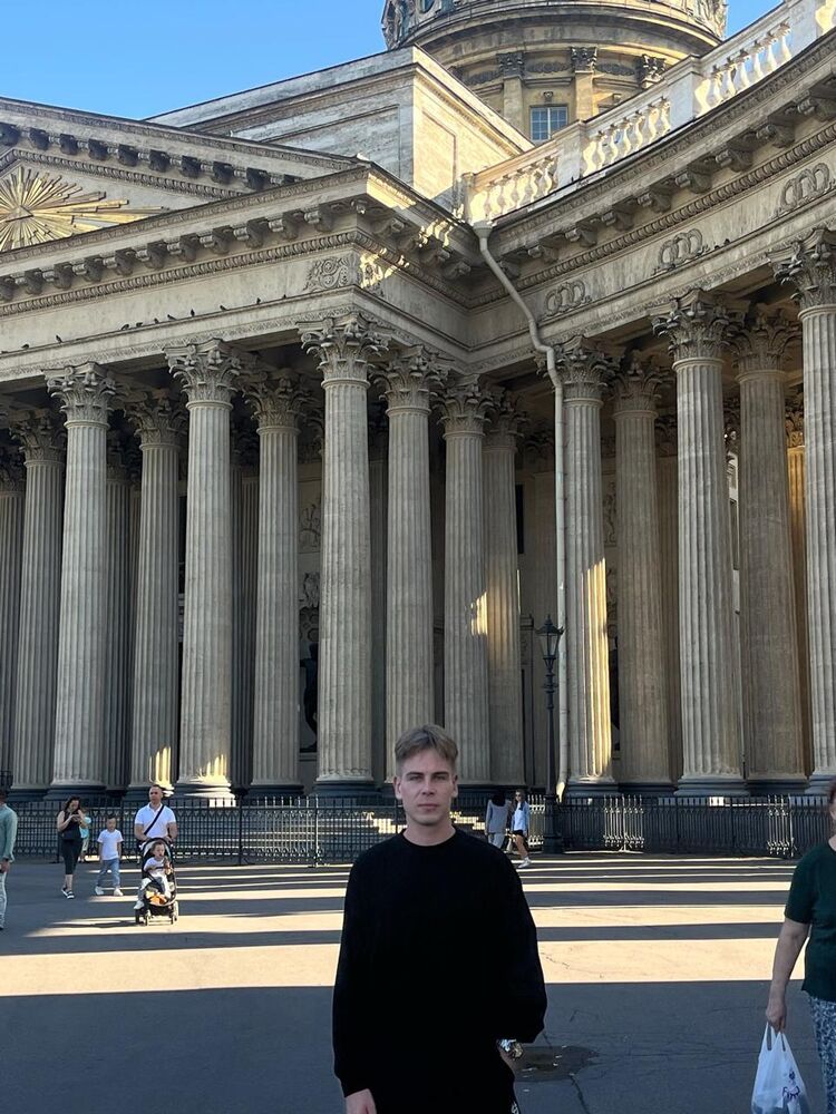  53761998  , 27 ,    -