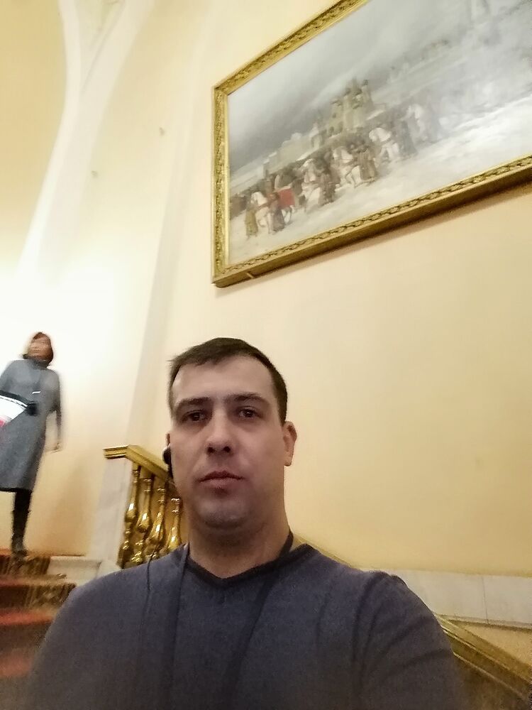  47044028  , 37 ,    