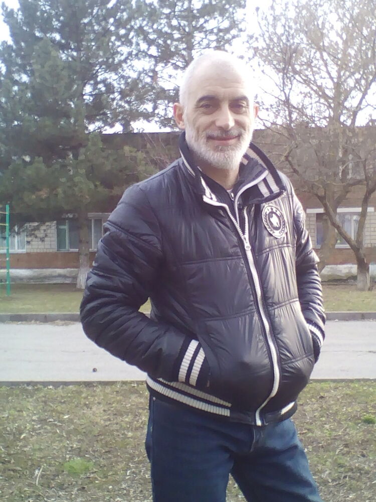  11920868  Dron, 48 ,    --