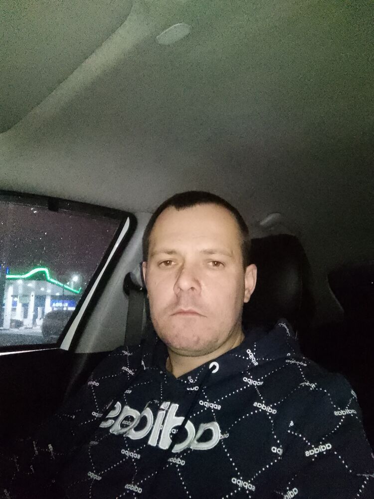 ���� 40990918 ������� ����, 37 ���, ���� ���������� � �������-��-����