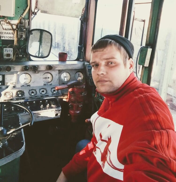  40065458  , 34 ,    