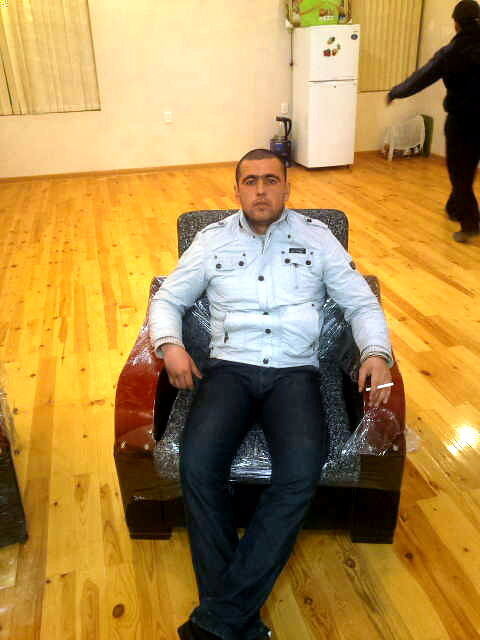  ,   TOLIK, 41 ,   
