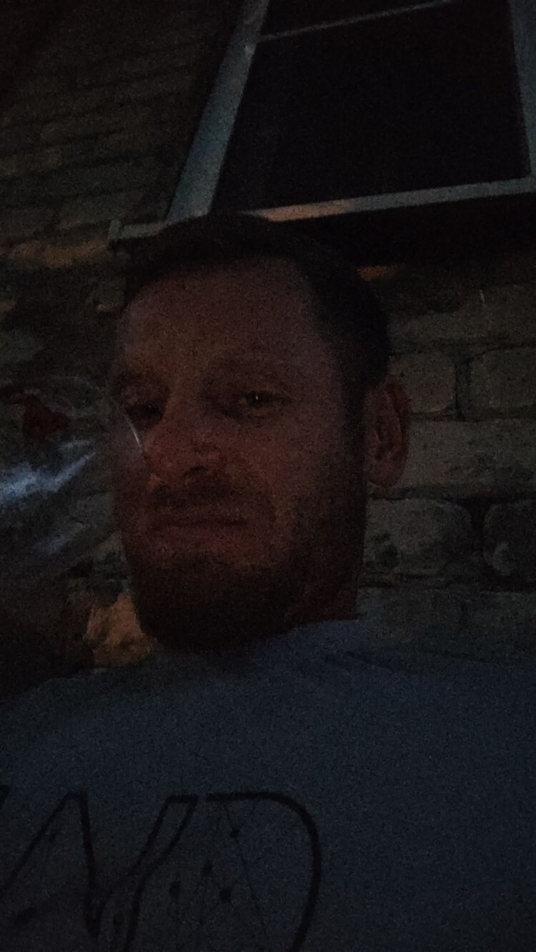  52804508  , 32 ,    