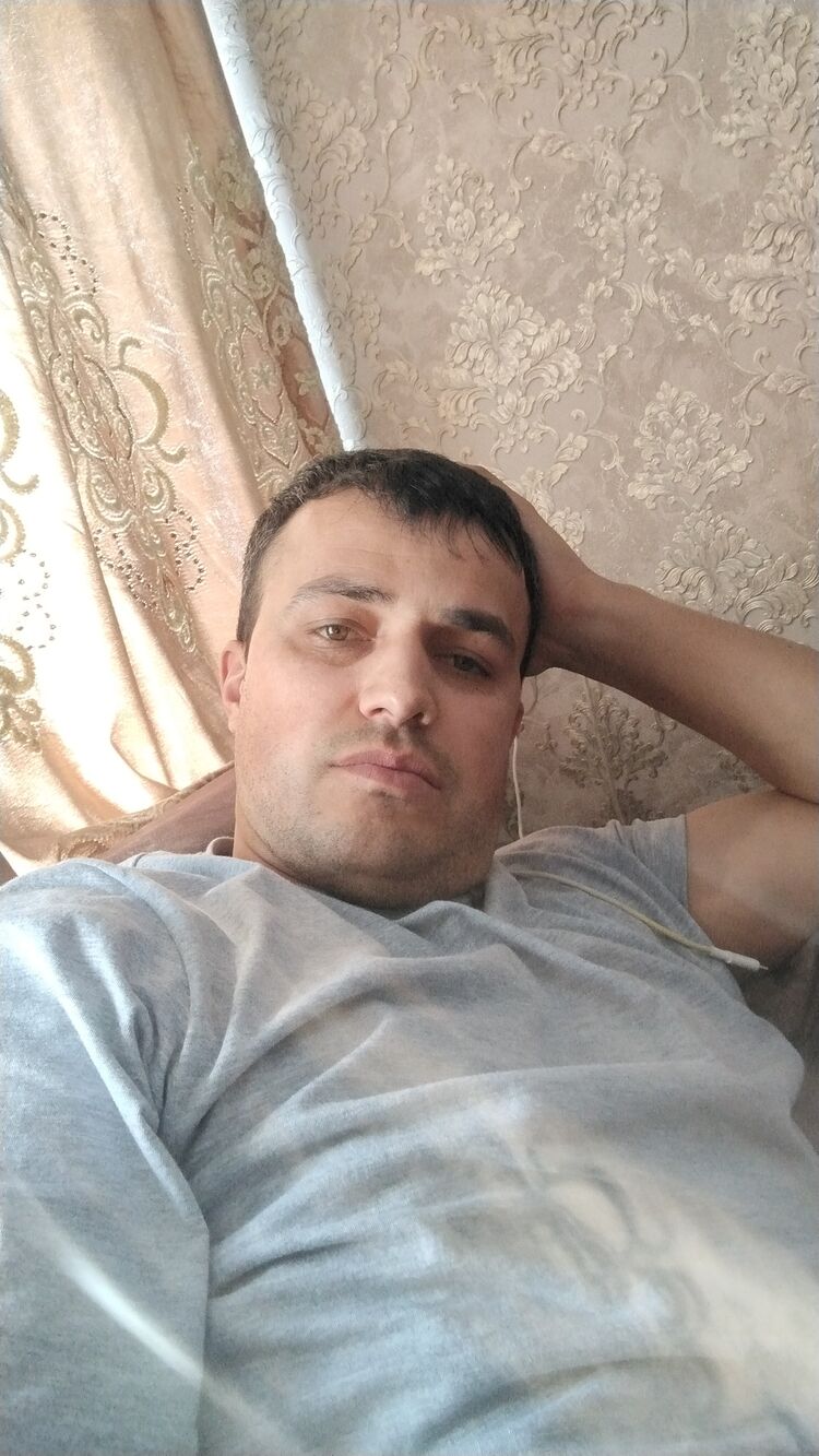 ,   Sultan, 34 ,   ,   