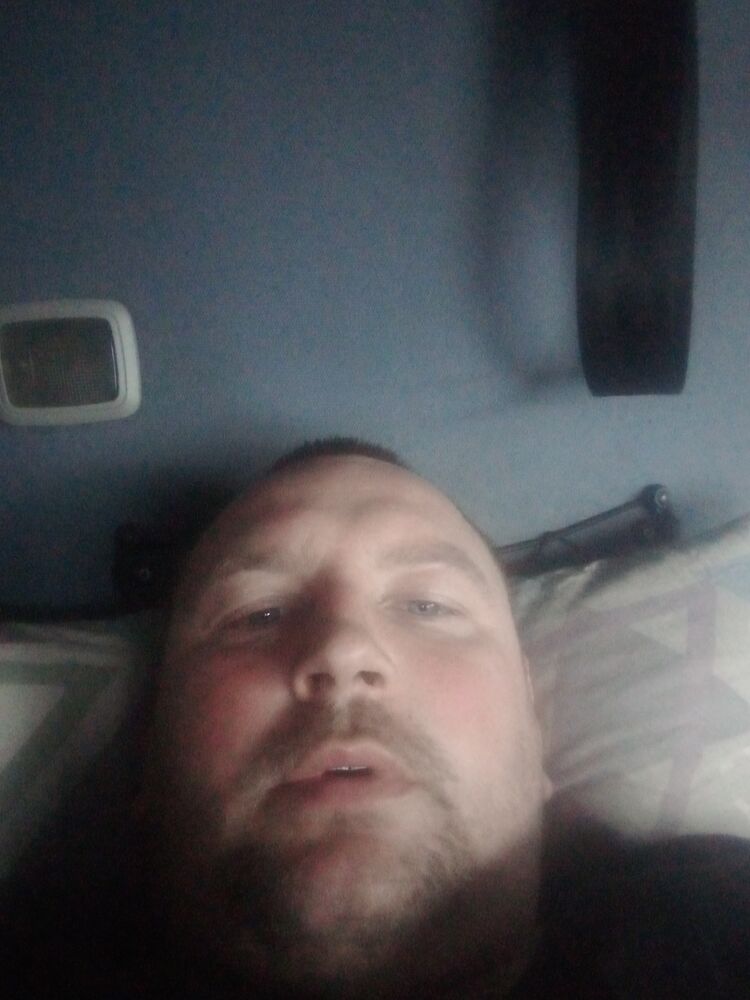  22685628  , 40 ,     