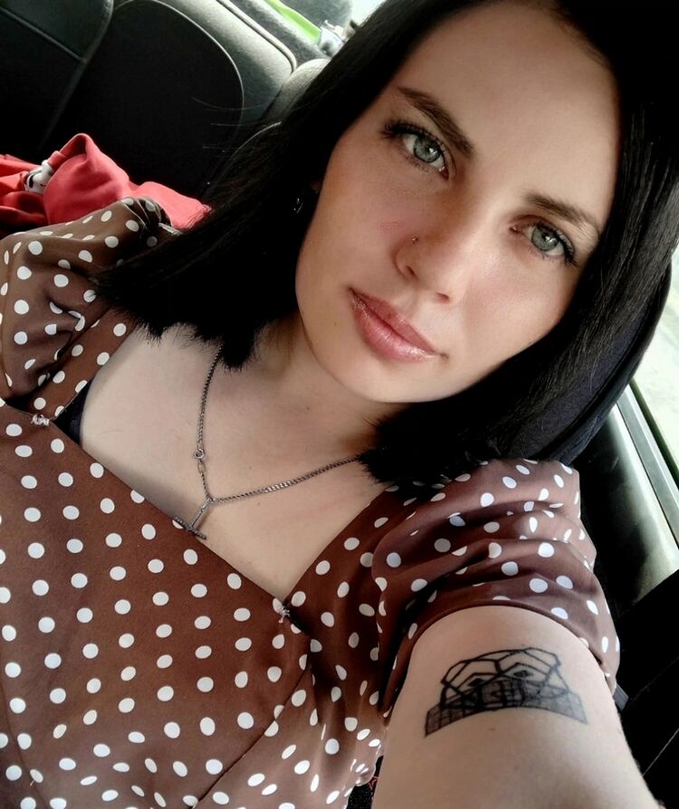  44235588  , 31 ,    