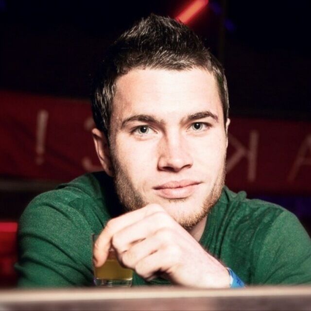  54209809  , 37 ,    -