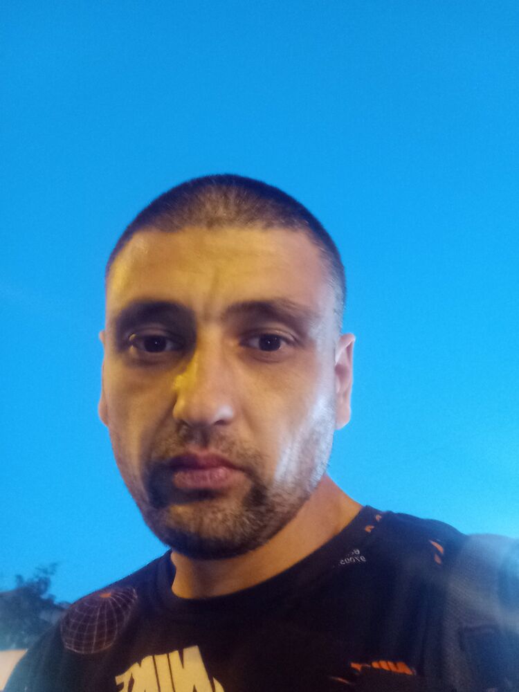  29496678  , 35 ,    