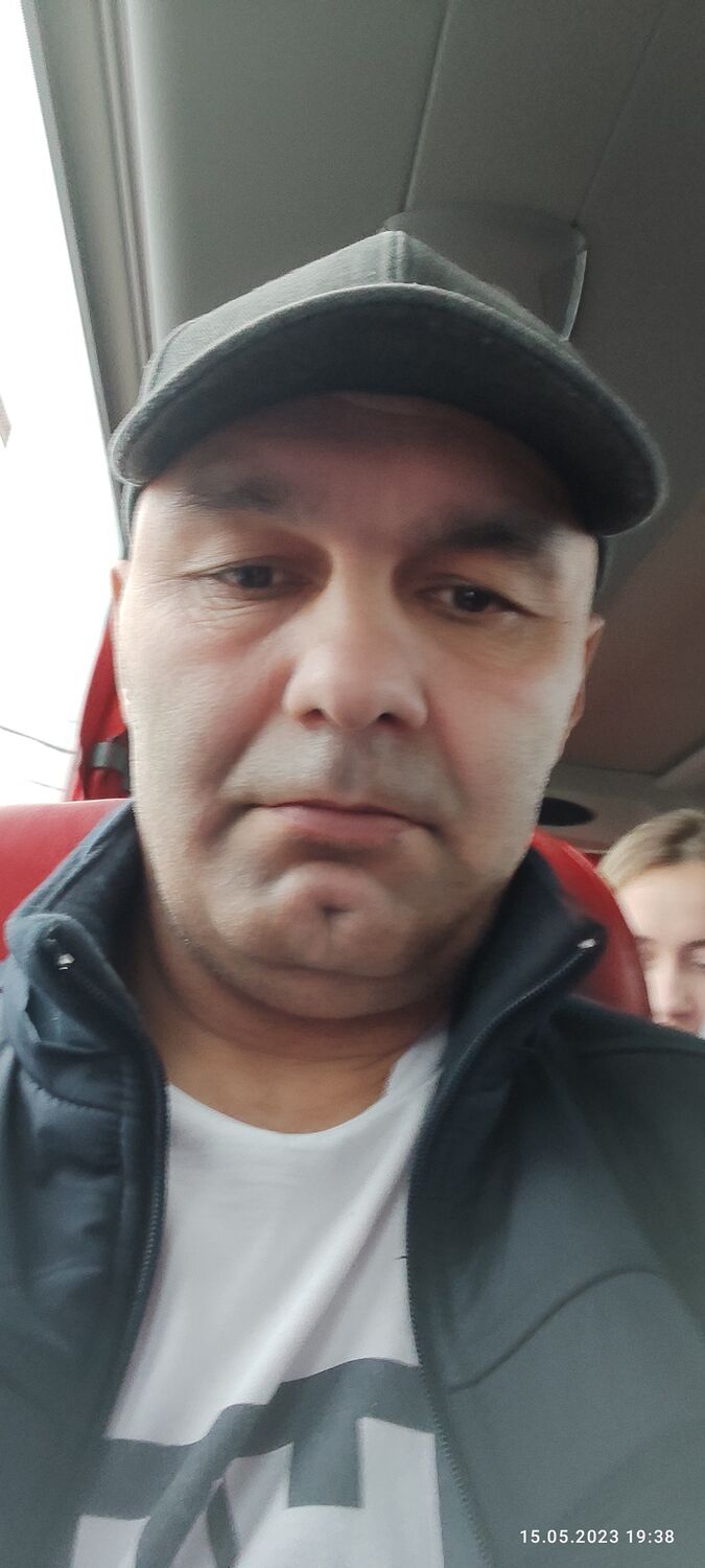  37134068  DIL, 48 ,    