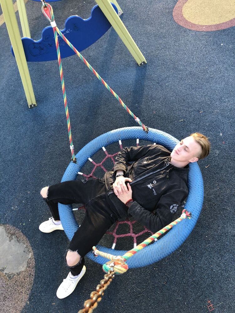 ���� 32757768 ����� ������, 23 ����, ���� ���������� � ������