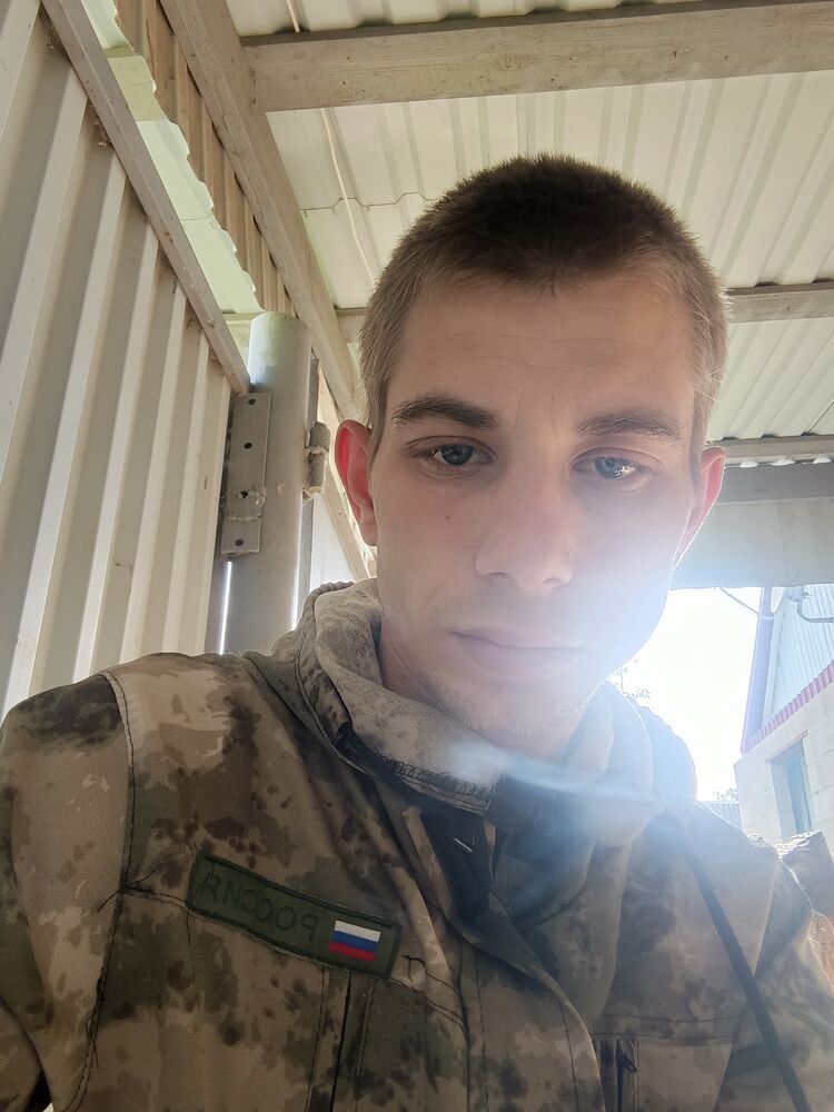  52118218  Mikhail, 27 ,    Deleted
