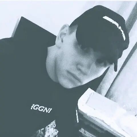  ,   Vladimir, 24 ,  
