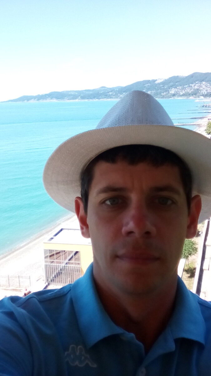  ,   Ivan, 40 ,   ,   , c , 