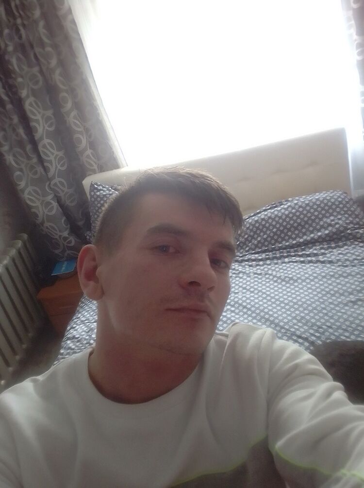  ,   Aleksandrs, 33 ,   ,   , c 