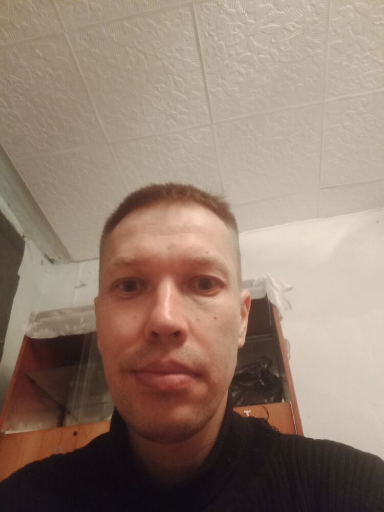  ,   Oleg, 41 ,   ,   