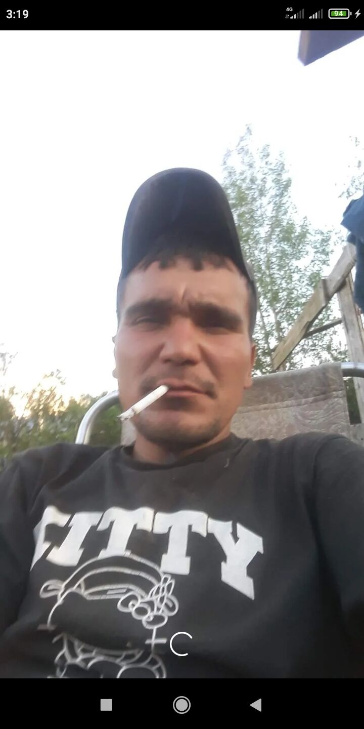  28412408  Jonuzok, 39 ,    