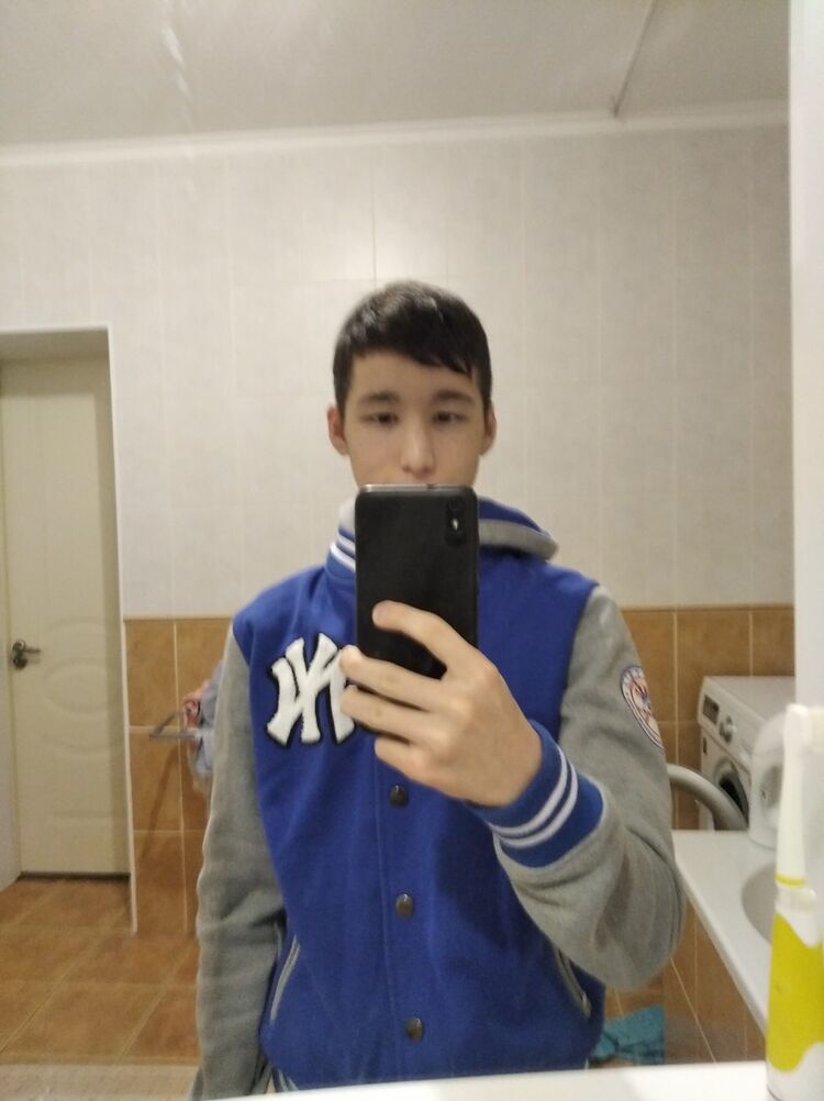  19899618  Arsen, 23 ,    