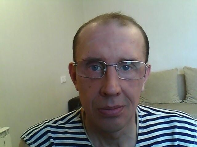  8778938  , 49 ,    