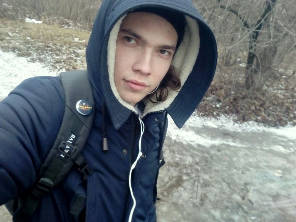 52767018  Sergey, 24 ,    