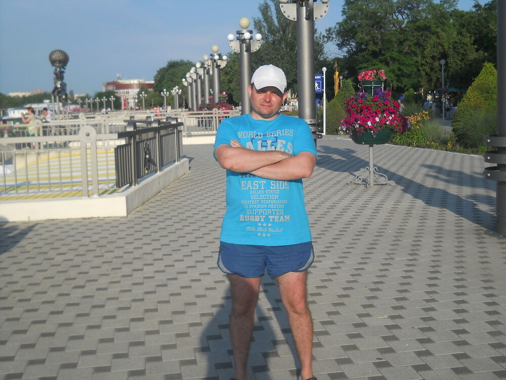  5066088  Bdfyjd76, 49 ,    