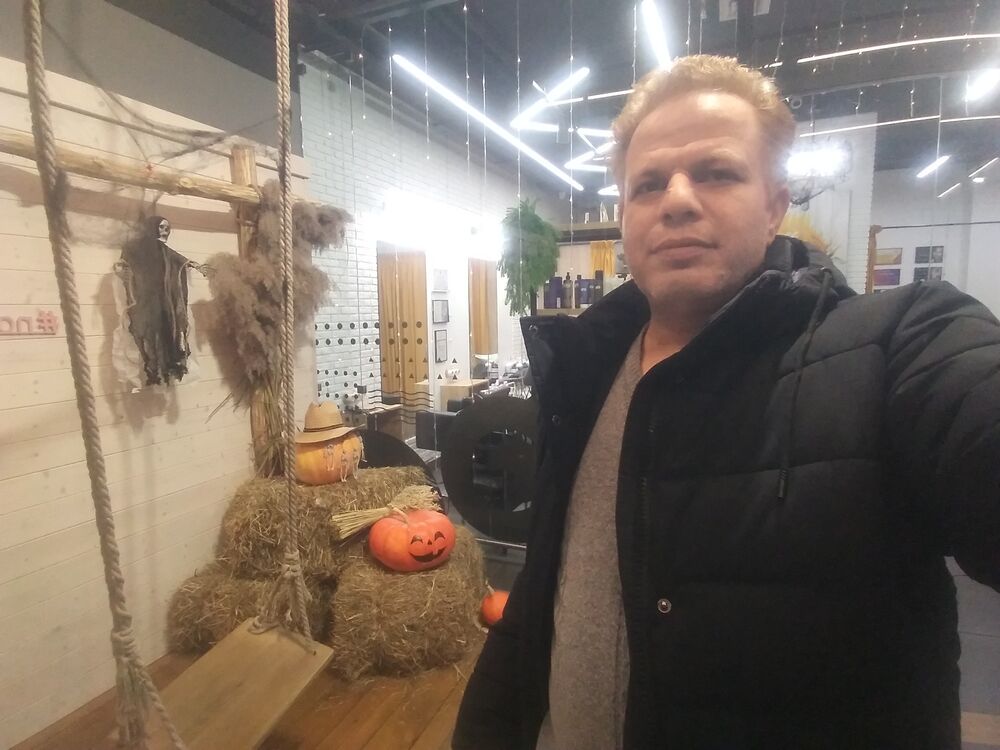  ,   Sasha, 45 ,   ,   , 