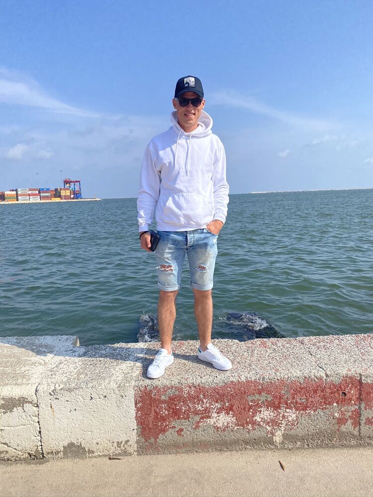  -,   , 27 ,   ,   , 
