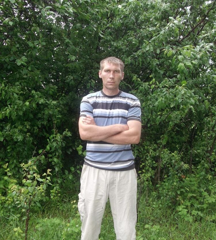  13606698  Andrey, 42 ,    